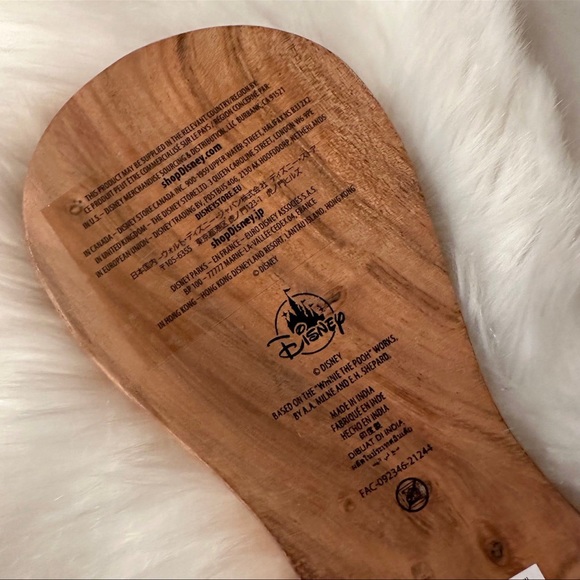 DISNEY DISNEYLAND WINNIE THE POOH WOODEN KITCHEN SPOON HOLD REST NEW HTF - Picture 4 of 5